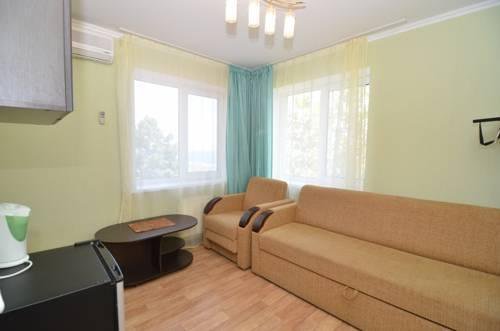 Гостиница Guest House Nadezhda Партенит